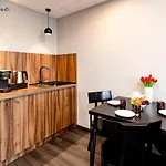 Wonder Hill - Klimatyzowane Z Bajkowym Widokiem Na Gory I Zalew, Z Balkonami Lub Tarasami Apartment *